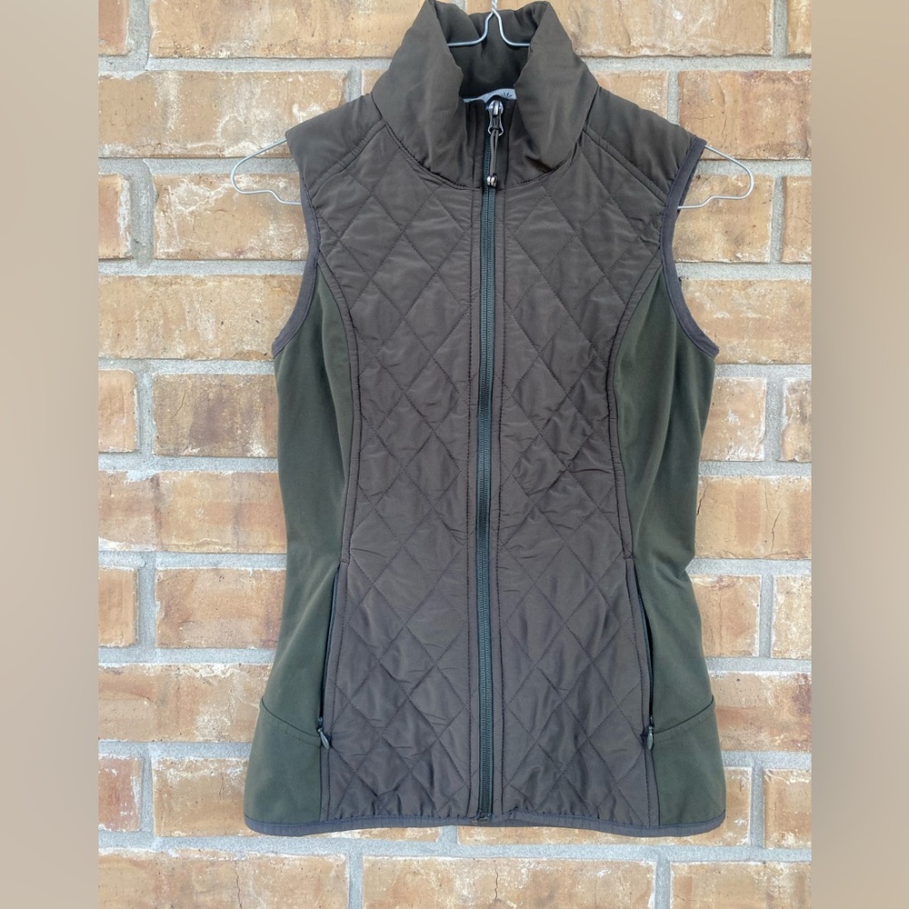 Athleta Upside Quilted Vest in Green ~ Size XXS - Picture 2 of 11